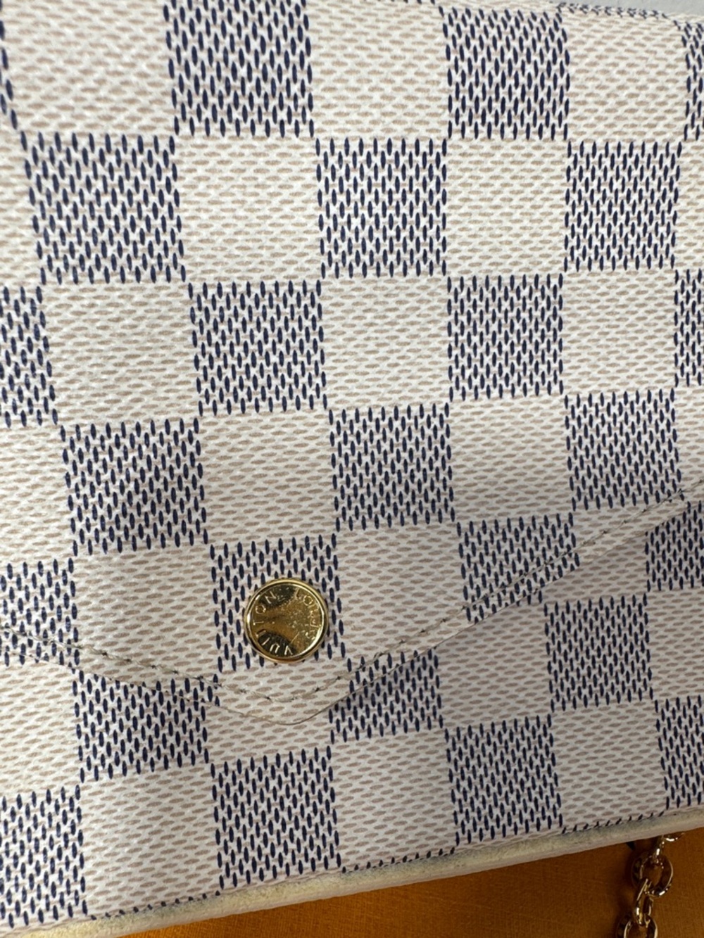 Louis Vuitton Damier Azur Pochette Félicie - LIKE NEW - FULL SET - Picture 12 of 16